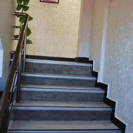 Ueskuedar