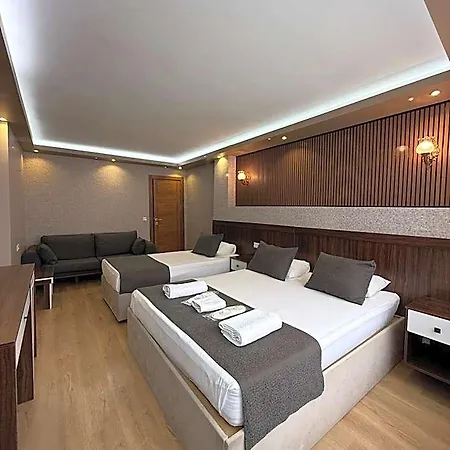 Ueskuedar 2* Istanbul