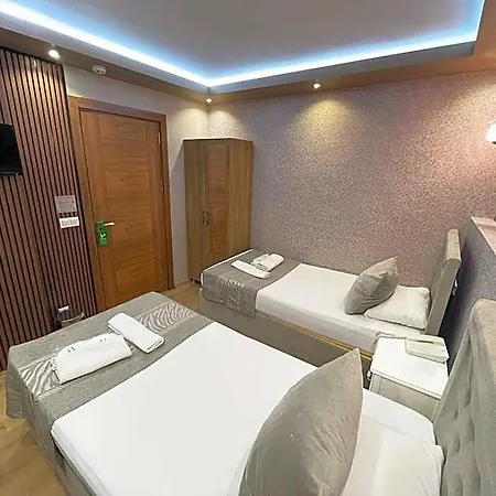 Ueskuedar Hotel Istanbul